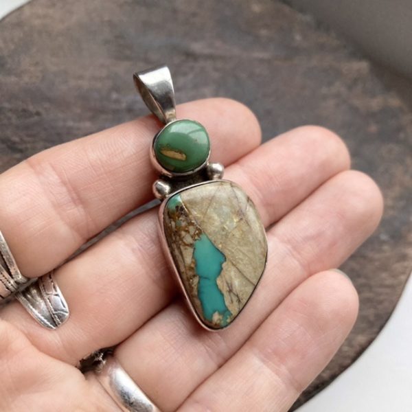 Vintage Navajo sterling silver turquoise pendant