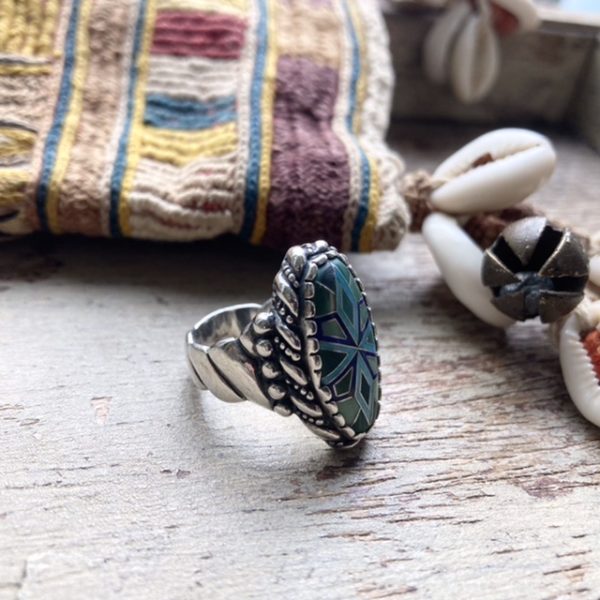Vintage Southwestern sterling silver inlay ring