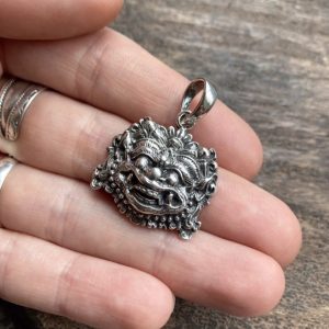 Sterling silver Chinese lion pendant