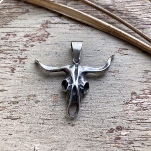 Vintage sterling silver cow skull pendant