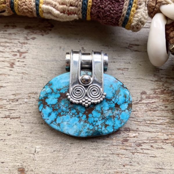 Vintage sterling silver natural turquoise pendant