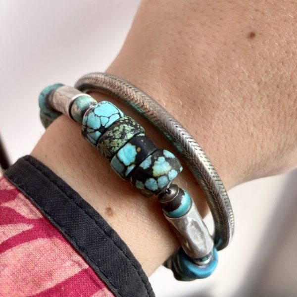 Vintage Indian solid silver snake bracelet