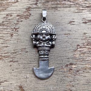 Vintage sterling silver Tumi pendant