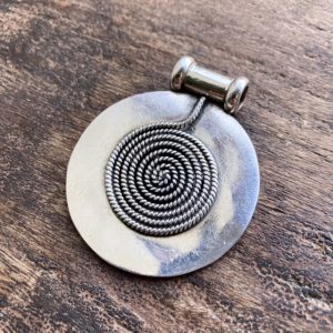 Vintage sterling silver spiral pendant