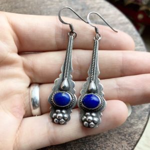 Vintage Indian sterling silver lapis lazuli earrings