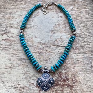 Vintage sterling silver turquoise beaded necklace