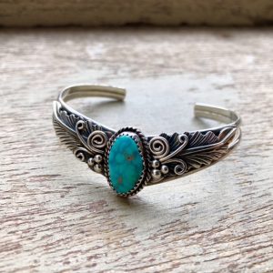 Vintage Navajo sterling silver turquoise cuff bangle