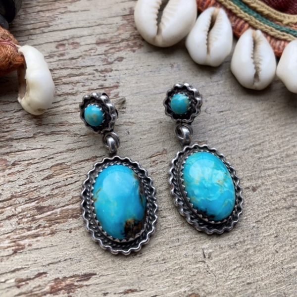 Vintage Navajo sterling silver turquoise earrings