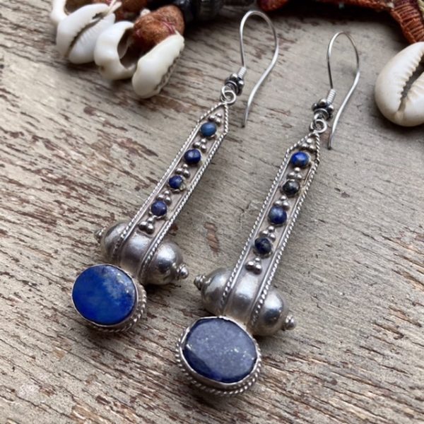 Vintage sterling silver lapis lazuli earrings