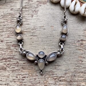Vintage sterling silver moonstone necklace