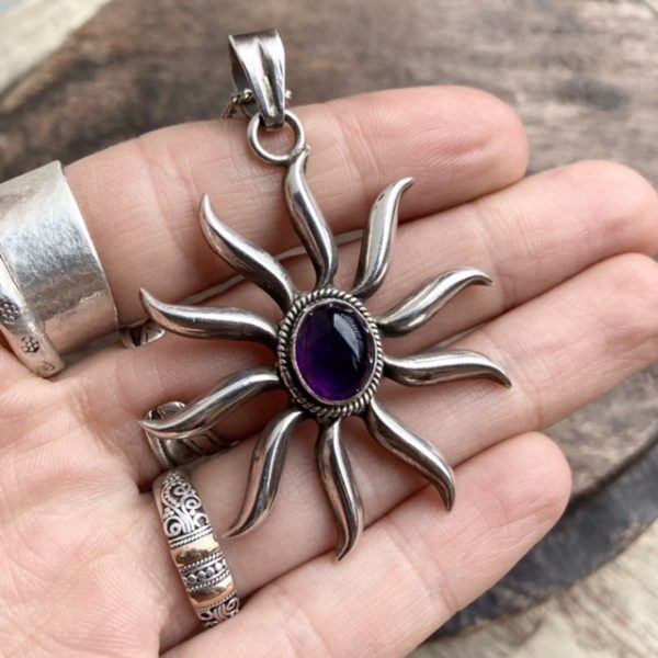 Vintage sterling silver amethyst sunburst necklace