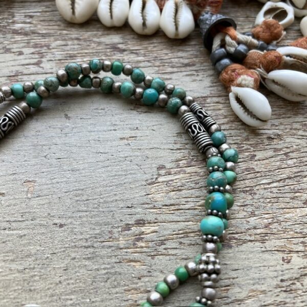 Vintage sterling silver and turquoise beaded necklace