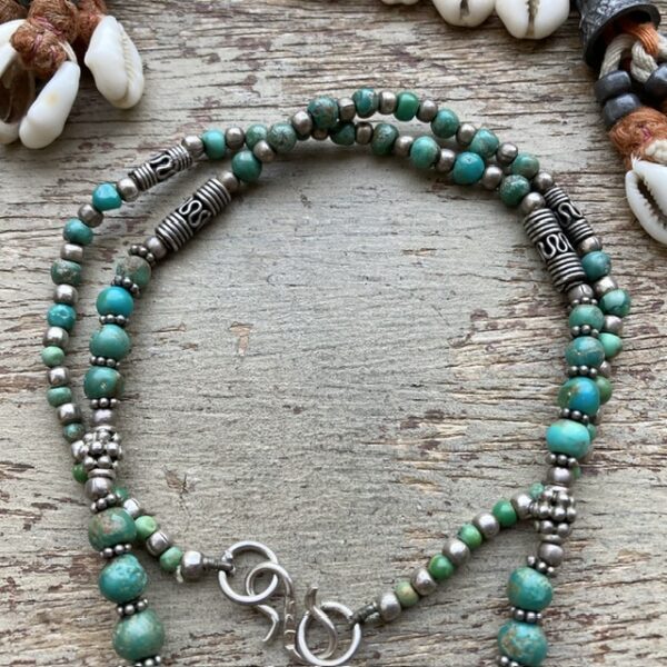 Vintage sterling silver and turquoise beaded necklace
