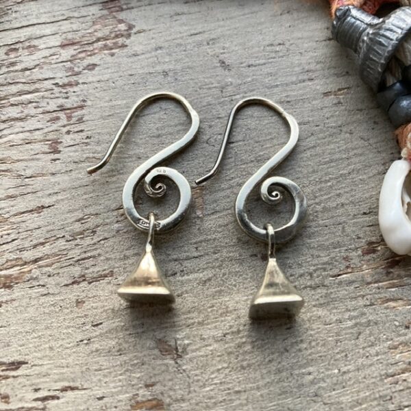 Vintage sterling silver Karen hill tribe earrings