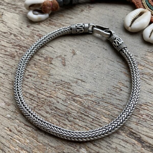 Vintage sterling silver woven snake chain bracelet