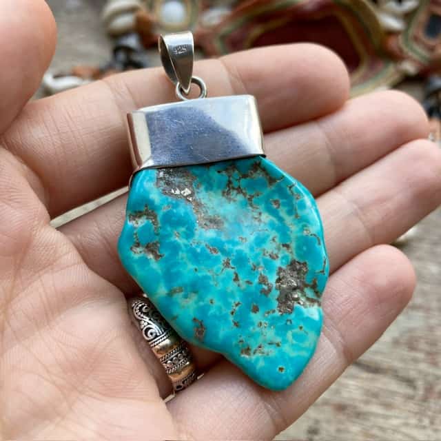 Vintage Navajo sterling silver natural turquoise pendant