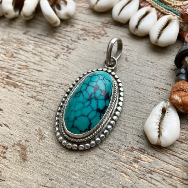 Vintage sterling silver and turquoise pendant