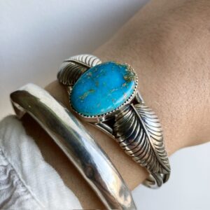 Vintage Navajo sterling silver and turquoise cuff bangle
