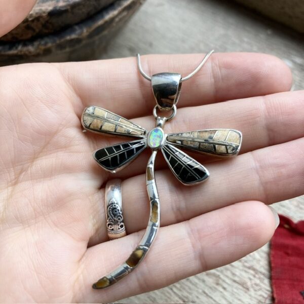 Vintage sterling silver dragonfly necklace