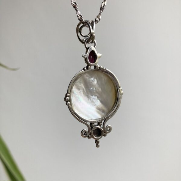 Vintage sterling silver sleepy moon necklace