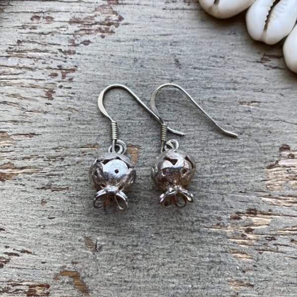 Vintage sterling silver pomegranate earrings