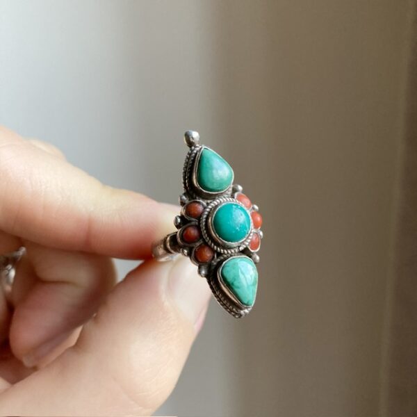 Vintage sterling silver turquoise and coral ring