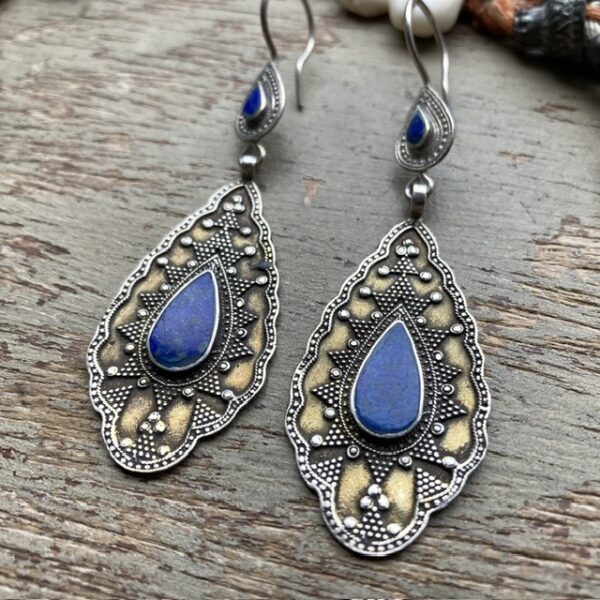 Vintage Afghan sterling silver lapis lazuli earrings