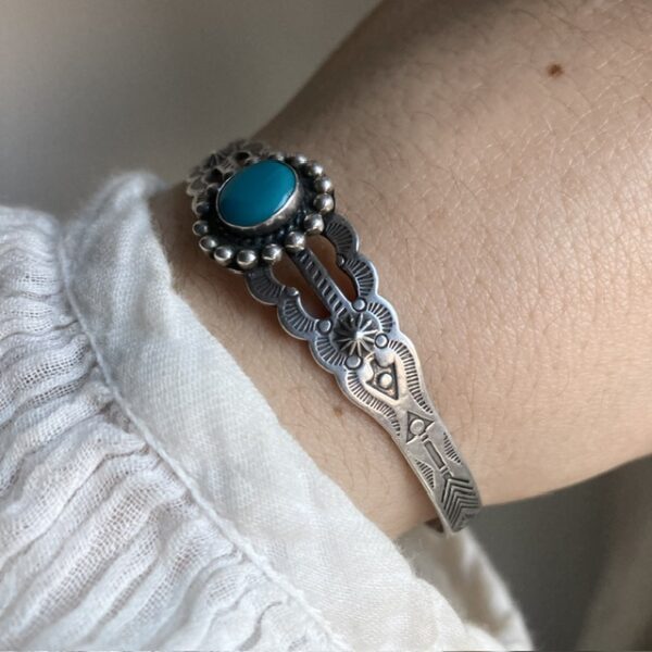Vintage Navajo sterling silver turquoise cuff bangle