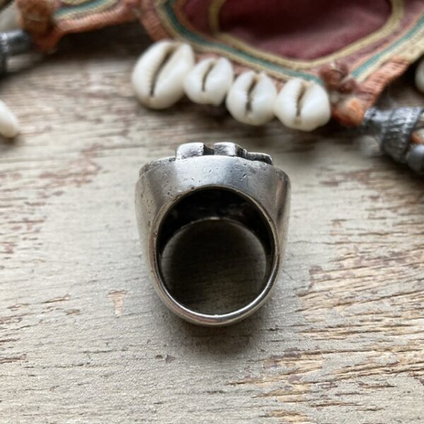 Vintage chunky solid silver Om ring