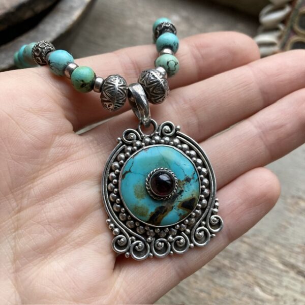 Vintage sterling silver and turquoise necklace