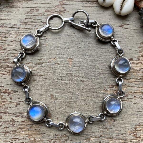 Vintage sterling silver rainbow moonstone bracelet