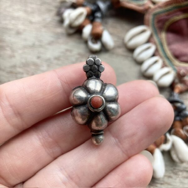 Vintage Indian sterling silver coral flower pendant