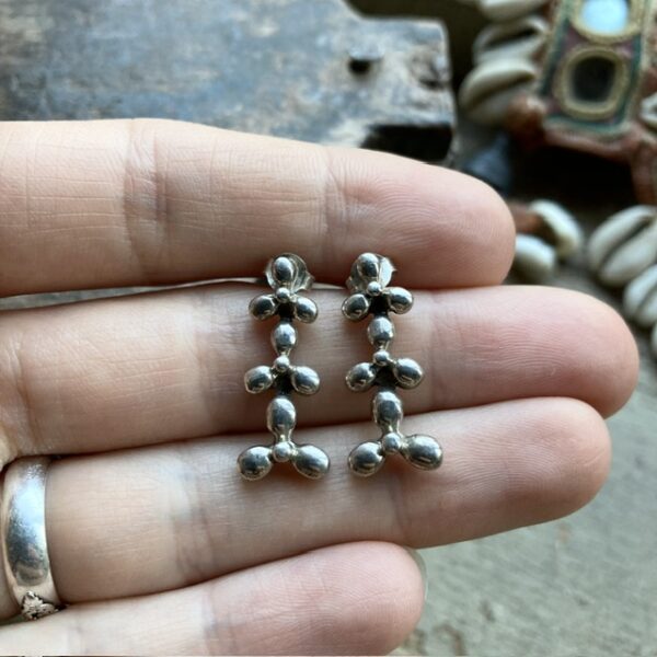 Vintage sterling silver minimalist flower earrings