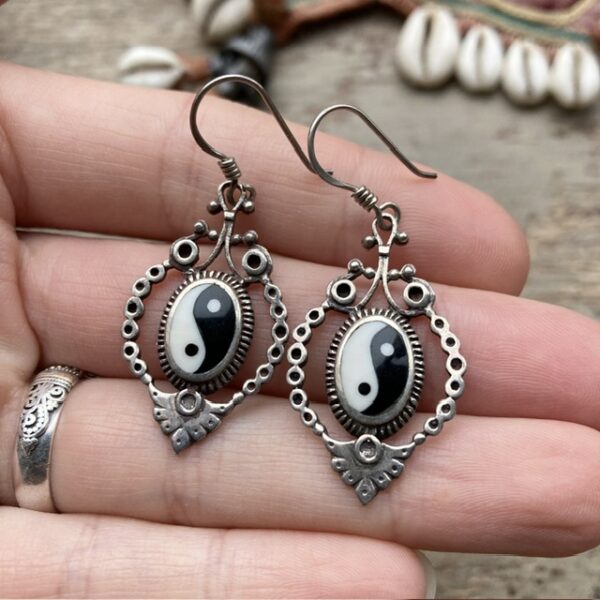 Vintage sterling silver yin yang earrings