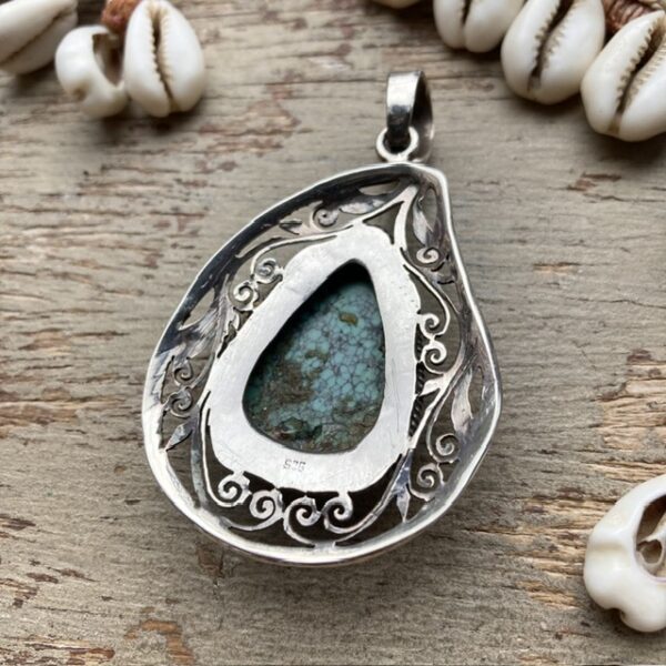 Vintage sterling silver and turquoise pendant