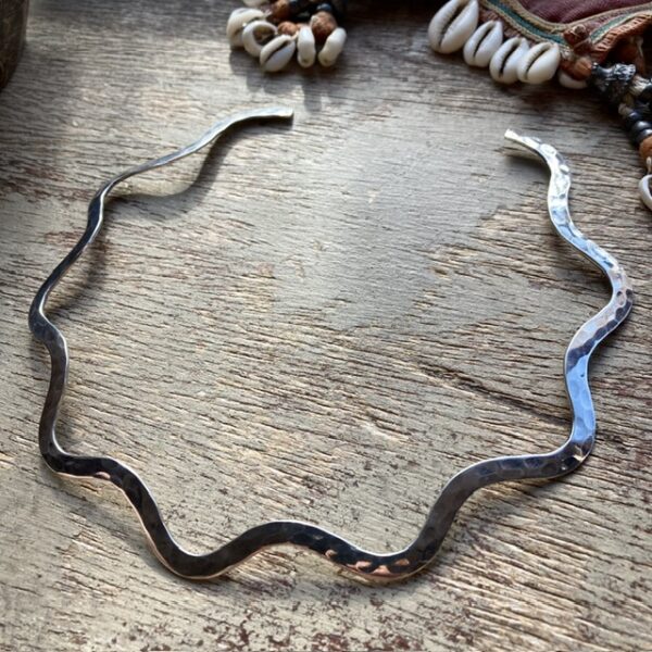 Vintage solid silver torque necklace