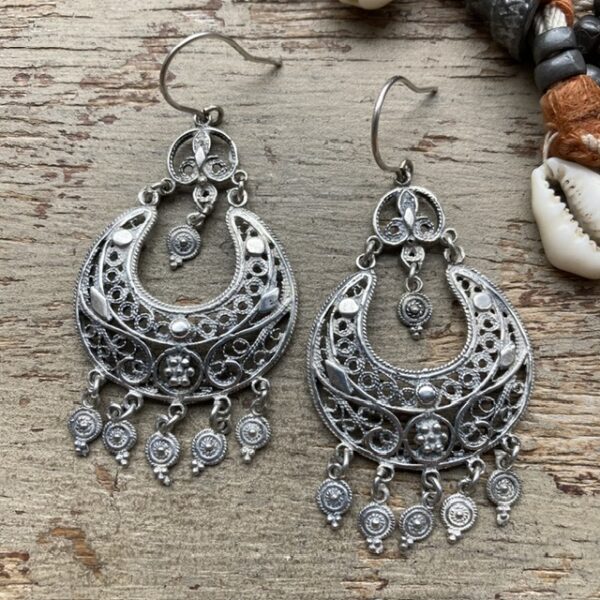 Vintage sterling silver filigree earrings