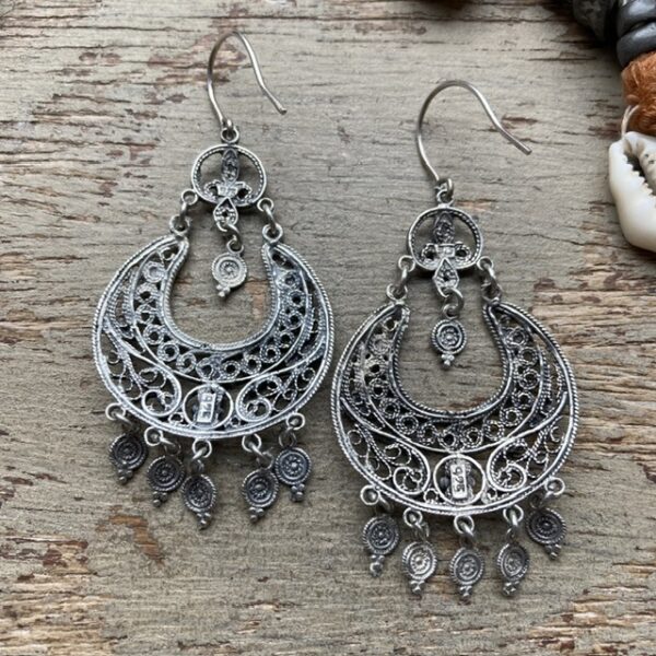 Vintage sterling silver filigree earrings