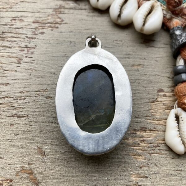 Vintage sterling silver labradorite pendant