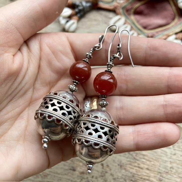 Vintage ornate sterling silver carnelian earrings