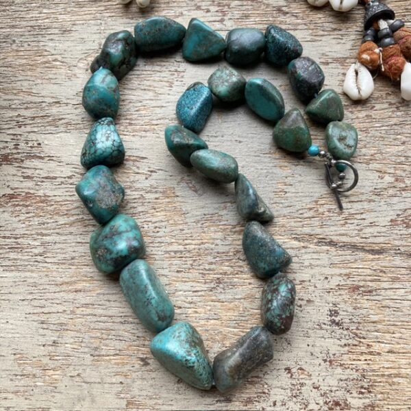 Vintage chunky natural turquoise necklace