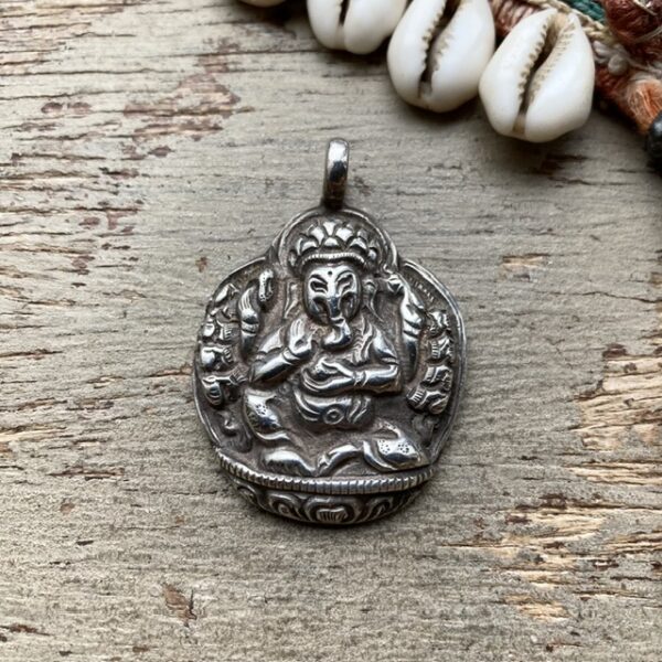 Vintage Indian sterling silver Ganesha pendant