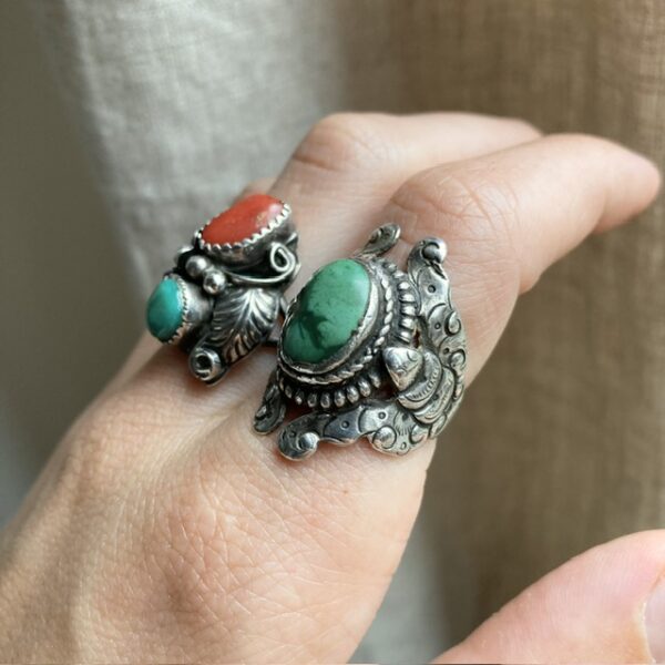 Vintage Tibetan sterling silver turquoise ring