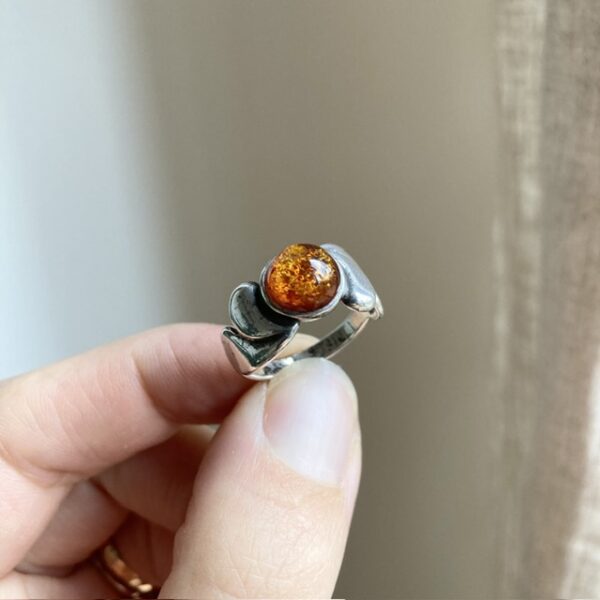 Vintage sterling silver amber ring