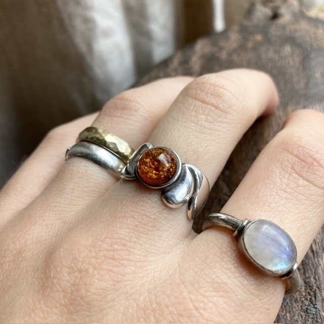 Vintage sterling silver amber ring