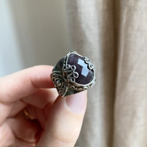 Vintage chunky sterling silver obsidian ring