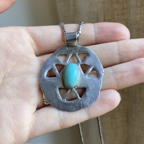 Vintage pure silver and turquoise necklace