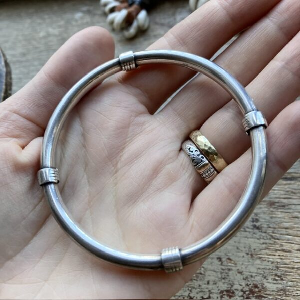 Vintage sterling silver bangle