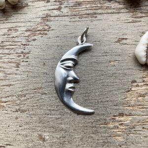 Vintage sterling silver celestial moon pendant