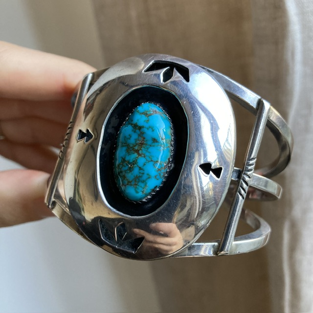 Vintage Navajo heavy solid silver and turquoise cuff bangle